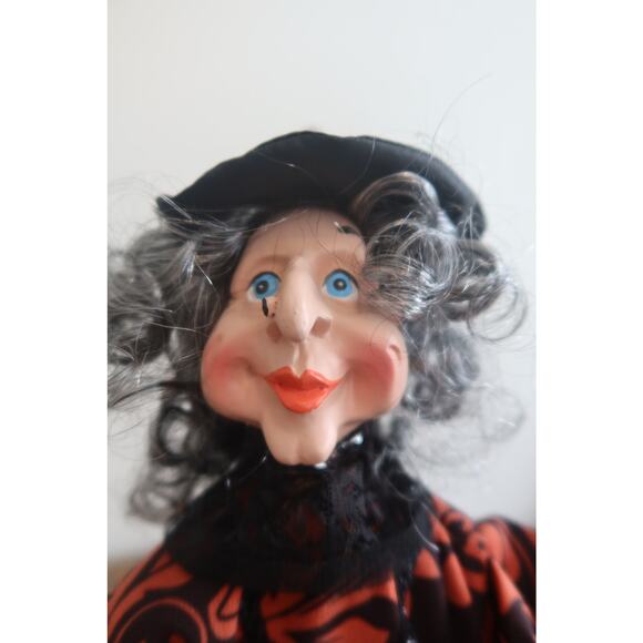 Halloween Witch Shelf Sitter 29" Resin Face and Hands Detailed Whimsical Witch - Picture 4 of 10